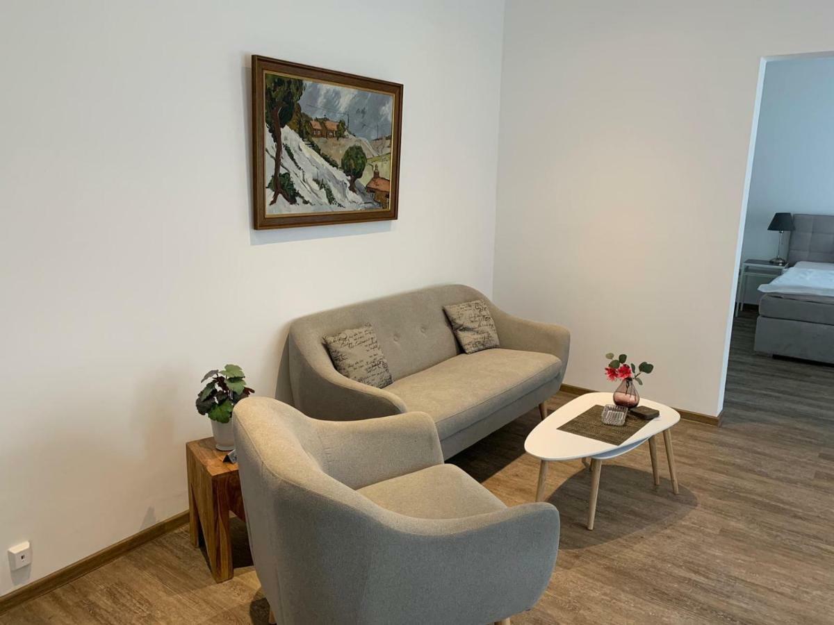 Hotel Und Apartment Garni Eurode Live Герцогенрат Екстер'єр фото